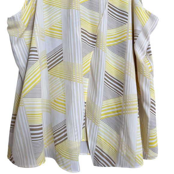 Cato Women’s Yellow Multi Geometric Print Casual Sporty Summer Top Sz-XL - Picture 3 of 6